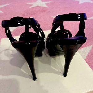 YSL AUTHENTIC black patent leather tribute platform heels! Size 35